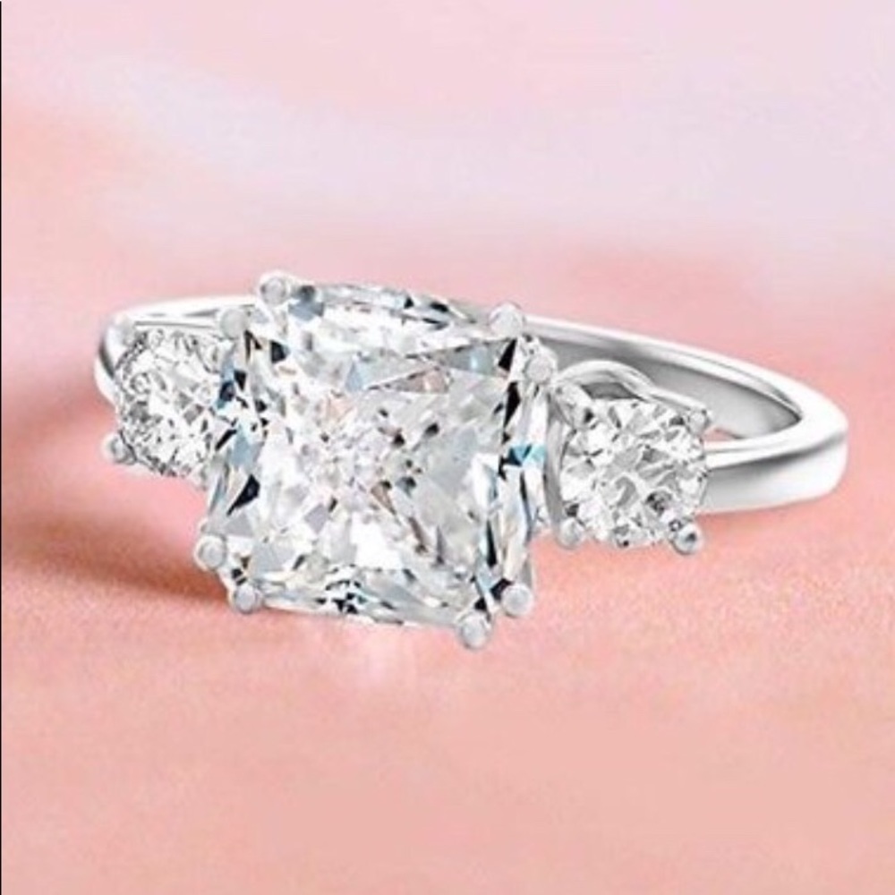 3.67 total CT. wt Diamond Ring